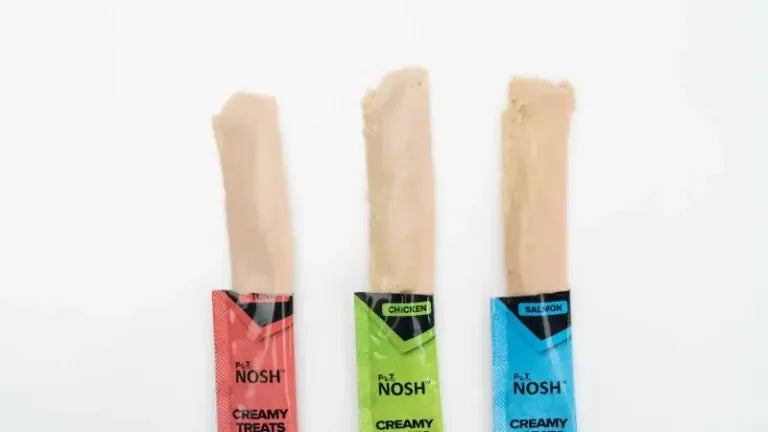 Pet Nosh Creamy treats 5 Tubes Packs Chiken Tuna Salmon Flavor